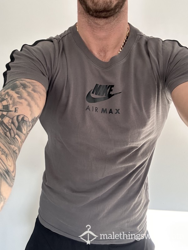 Nike AirMax T-shirt 👕 Old Well Worn, Extras Available 😉