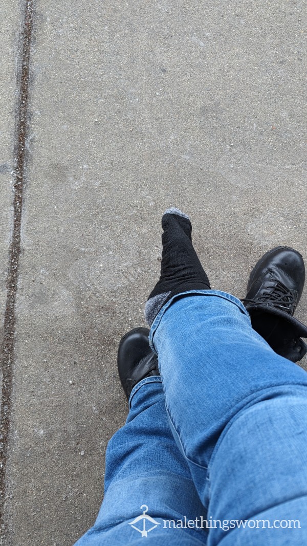 Some Sweet Sweaty Petite Feet Pics. Hope You Like Them ☺️