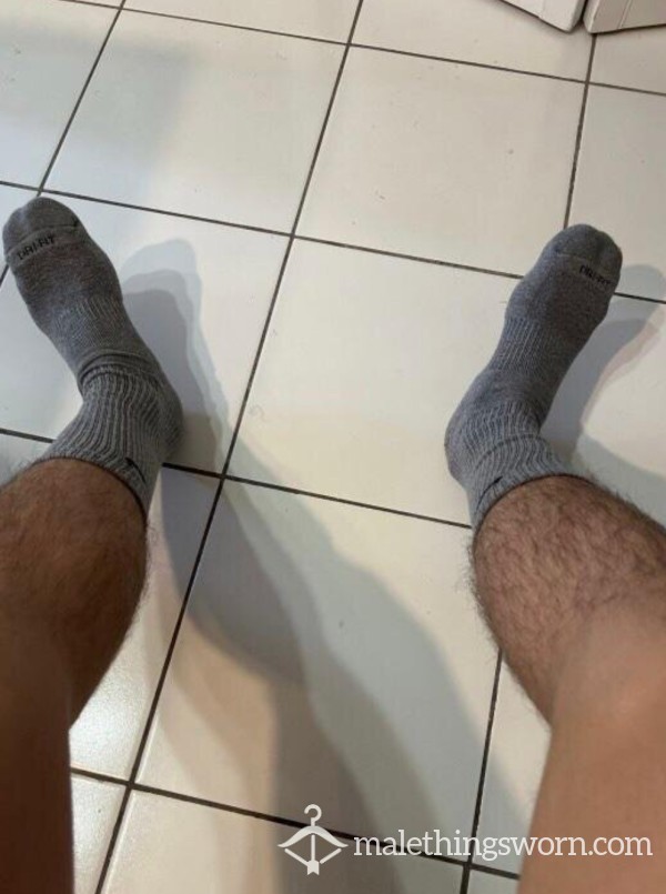 6 Day Wear Grey Nike Socks Sweaty