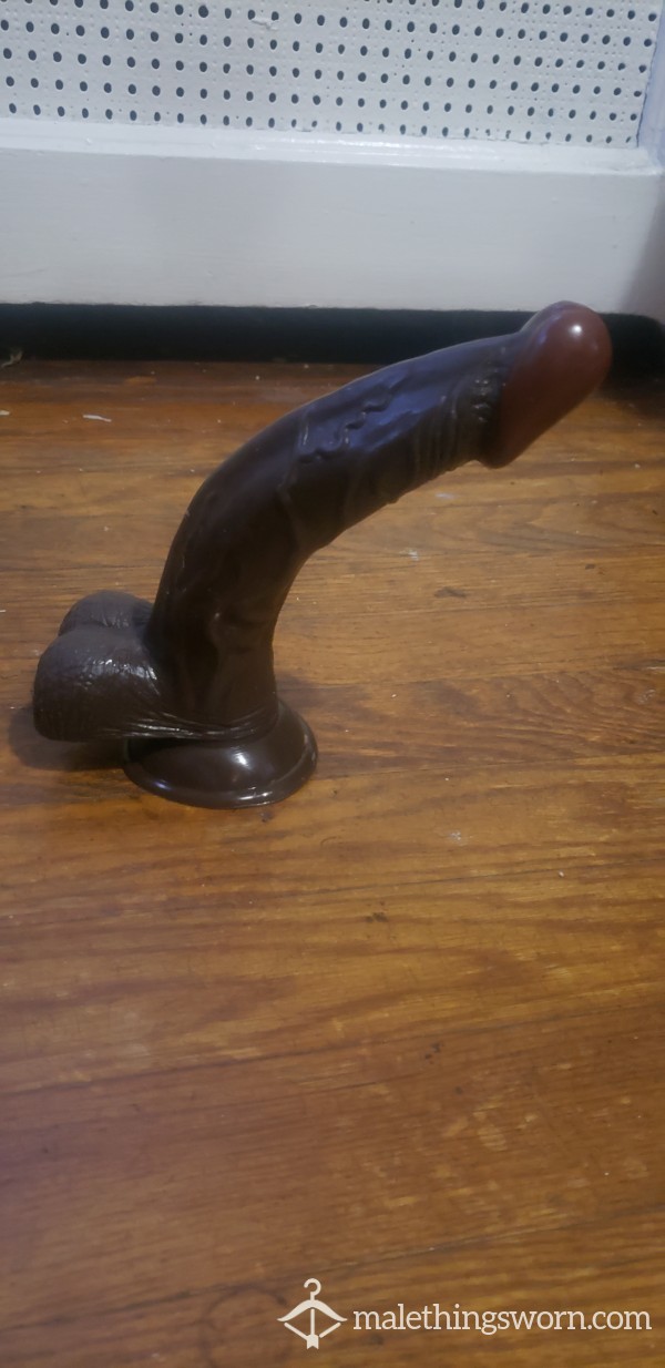 8in Chocolate Curved Dildo.