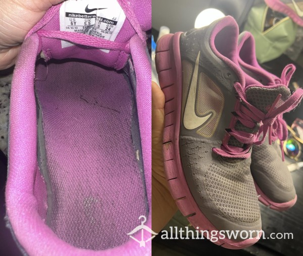 10 Year Old Nike Workout Sneakers