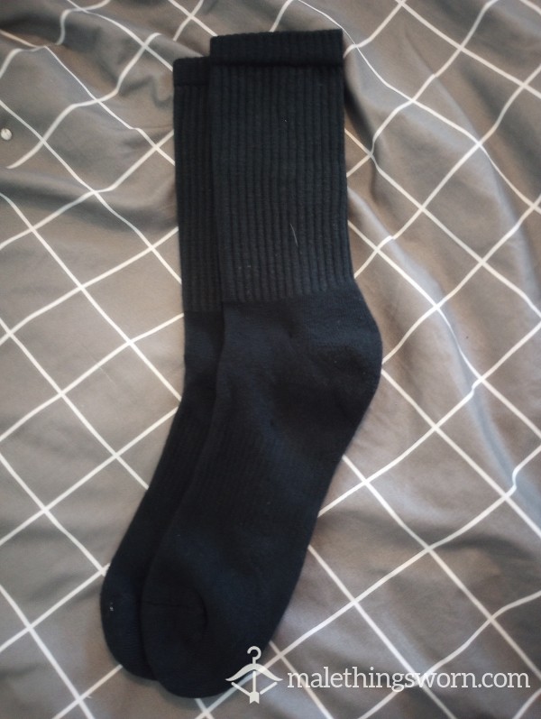 All Black Crew Socks