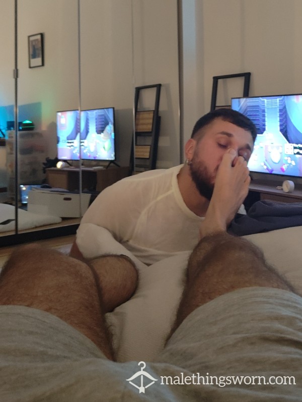 Andreas Has Breakfast With Gabriel's Feet And Socks Before Fucking Him Hard