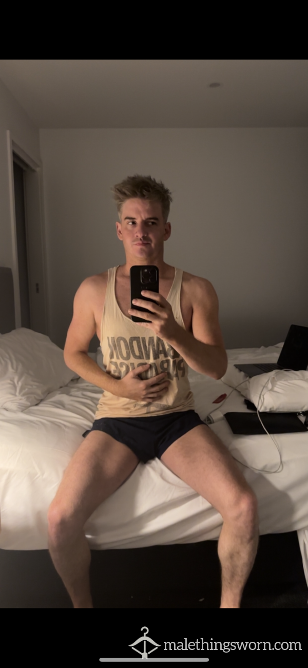Aussie Blokes Shorts And Singlet Combo