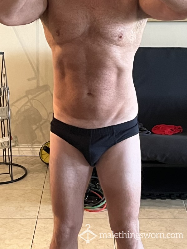 **Sold** Black Briefs - Workouts In 💦