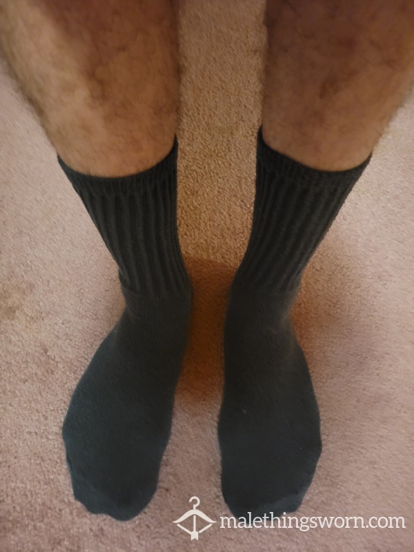 My Large Black Mid-Calf Socks, Worked Out In Hard, Size 13 ;)