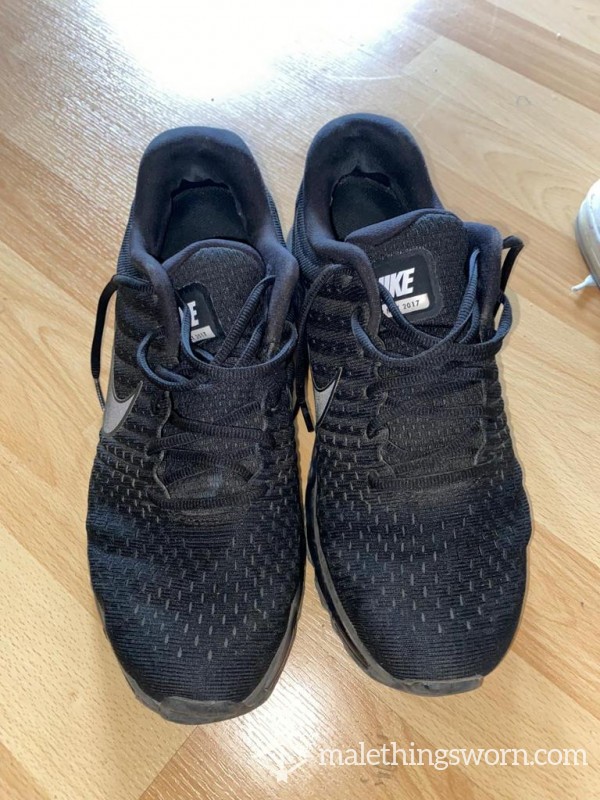 Black Nike Sport Sneaker Shoes