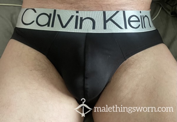 Black/Silver Calvins