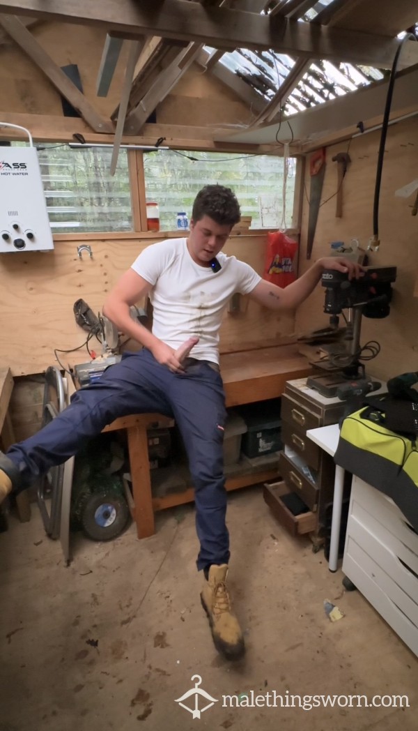Blowing A Huge Load In My Tool Shed After A Long Day On The Tools 😈