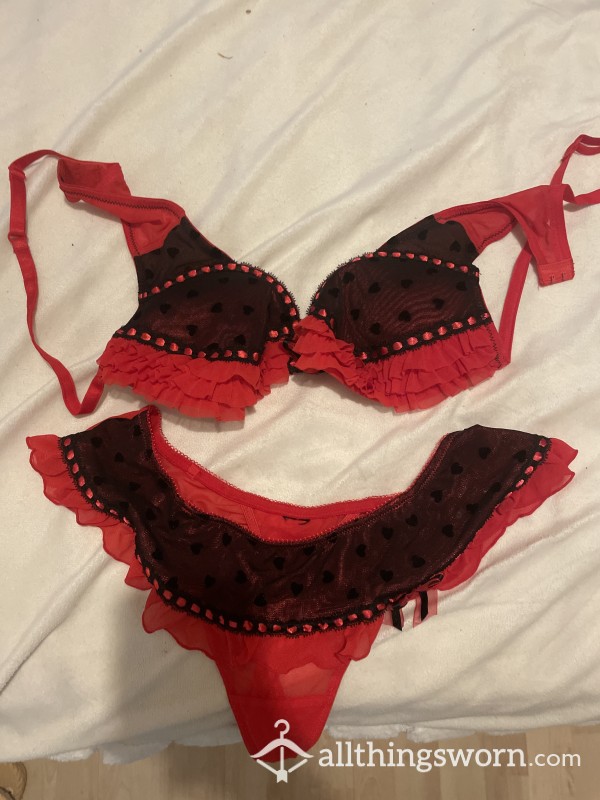 Bra And Thong Set Red And Black