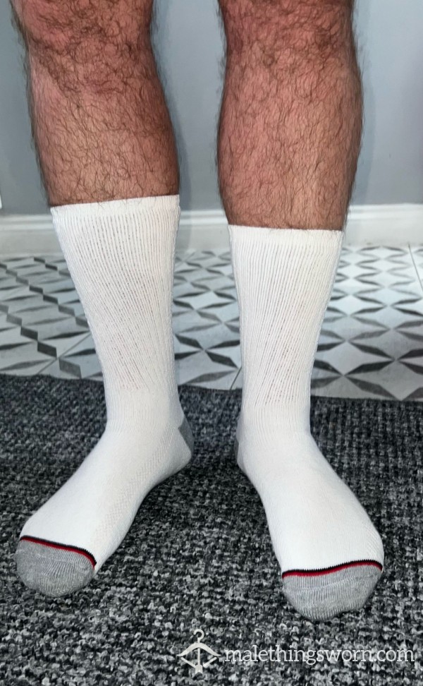 😎🌻🌄Bright WHITE Sports Socks 😎🌻🌄- Simple Collection - 24 Hours Wear, Including Gym Session And FREE UK Delivery