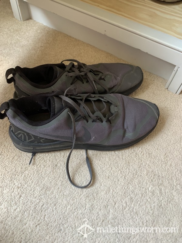 🔥 SOLD 🔥 Chav Nike Trainers Big UK Size 13 US 15