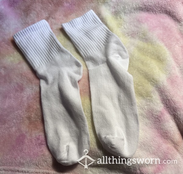Cute White Ankle High Socks 💋