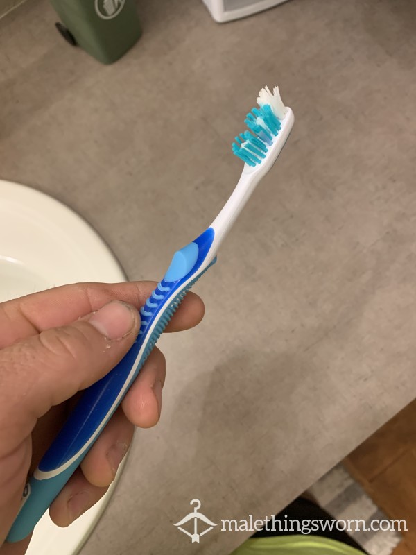 Daddy’s Toothbrush