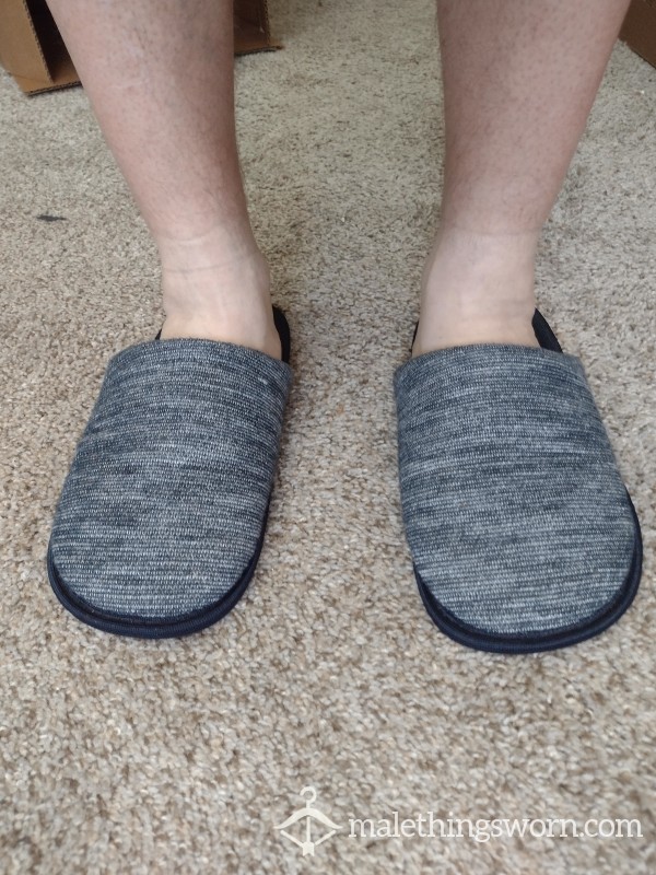Daily House Shoes / Slippers Gray