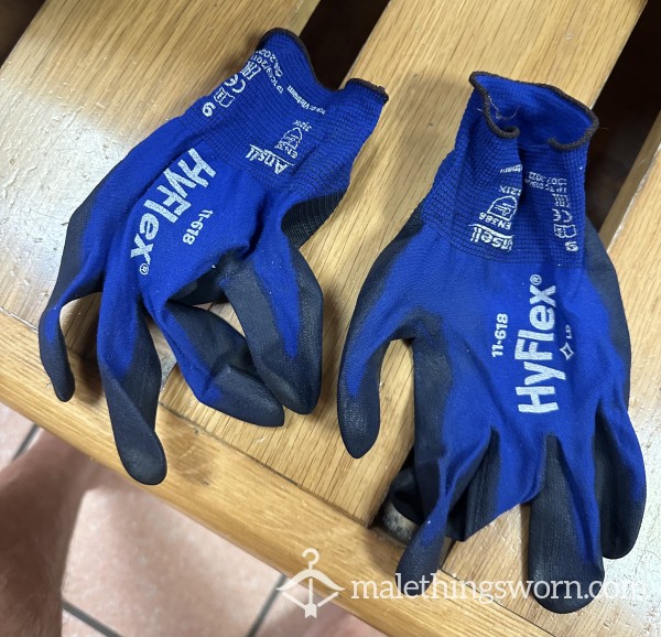*** SOLD *** DIRTY DIY HYFLEX GLOVES 🧤 READY FOR ANY CUSTOMISATION YOU DESIRE…HIT ME WITH IT!  💪🏽👮🏻‍♂️🍆💧🧤🧤💙😋📦✅🤪