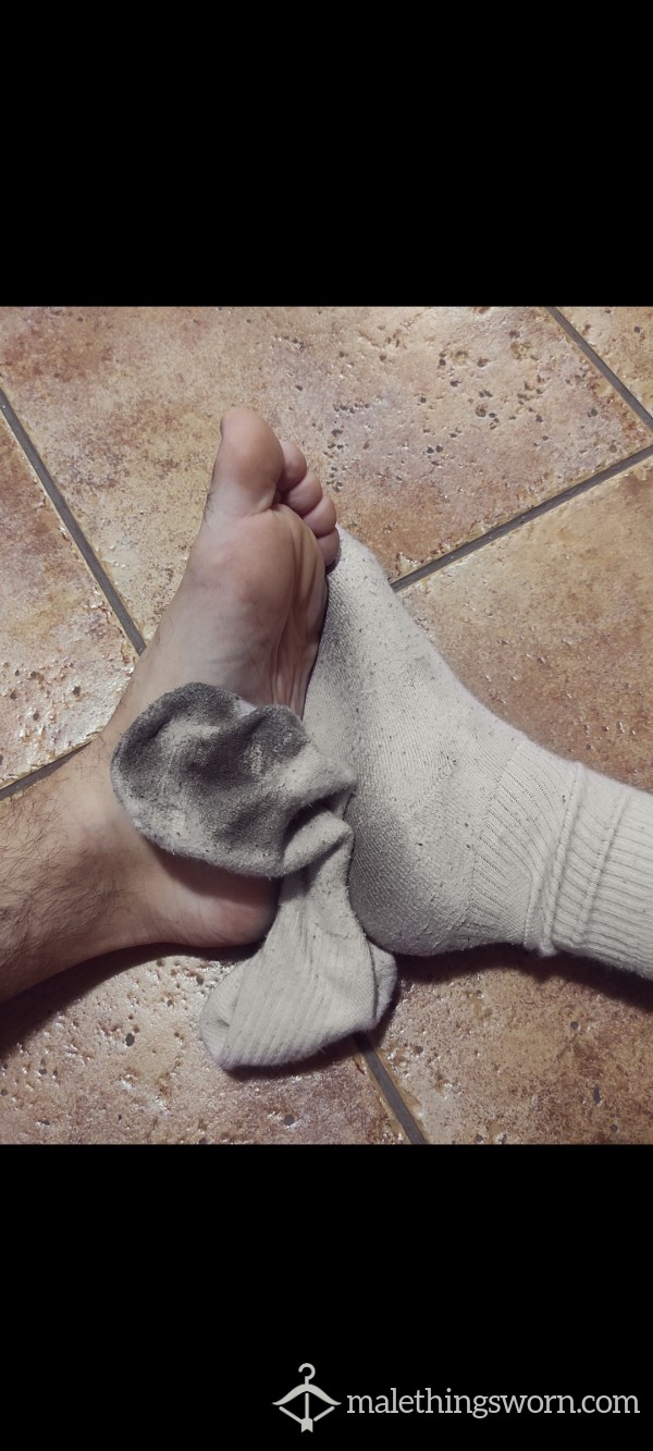 Dirty Socks On Dance Floor
