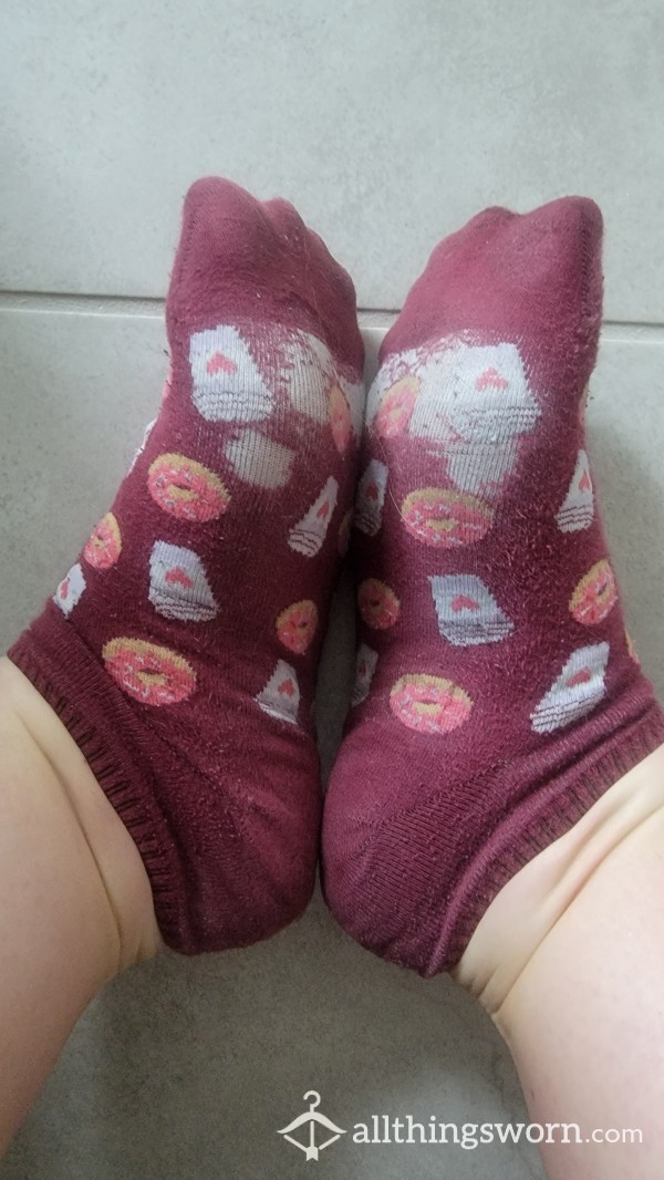 Extremely Worn Donut Ankle Socks