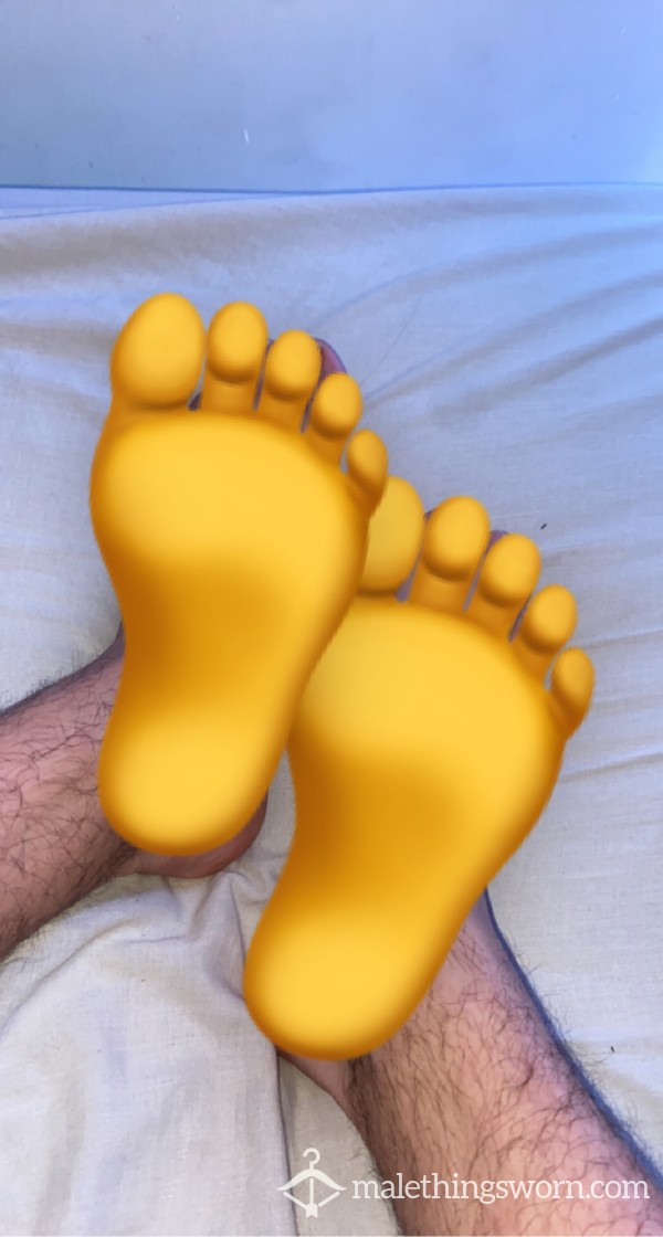 Feet Pics😜