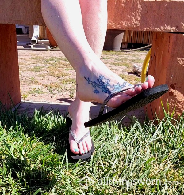 Flip Flop Dangle In HOT Summer Heat With Sprinkler 🥵💦