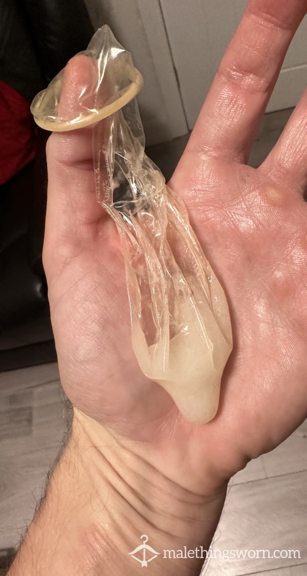 Fresh Frozen Cum (one Load) 💦 Vial Or Condom