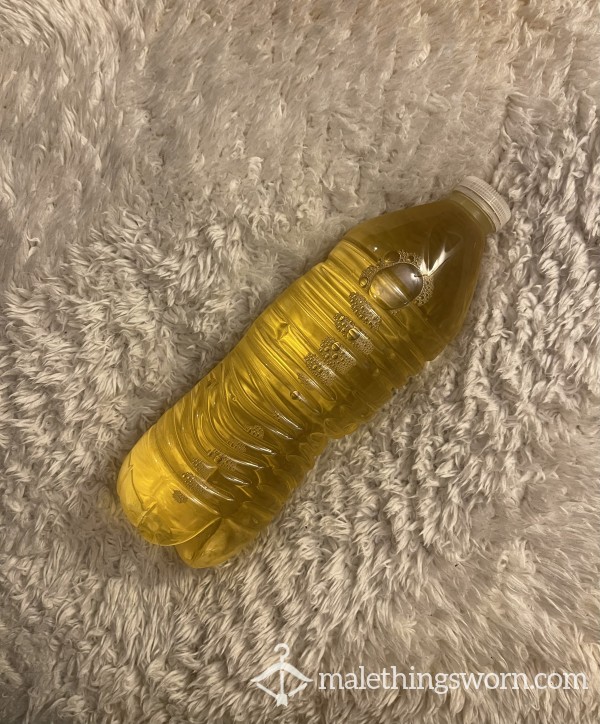Full Flavored Ripe Yellow Piss - Bottled 16.9oz