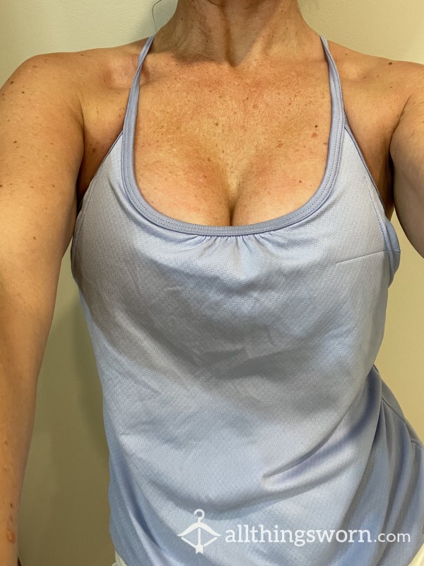 Get Sweaty With Me💦 XS Lavender Top With Built In Bra