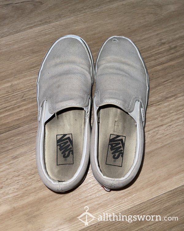 Gray Slip On Vans Size 7.5🩶
