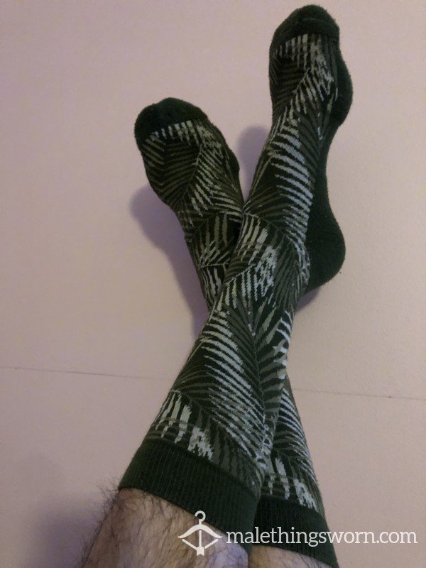 Green Leaf Print Socks