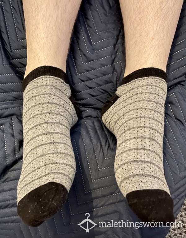 Grey & Black Polka Dot Ankle Socks