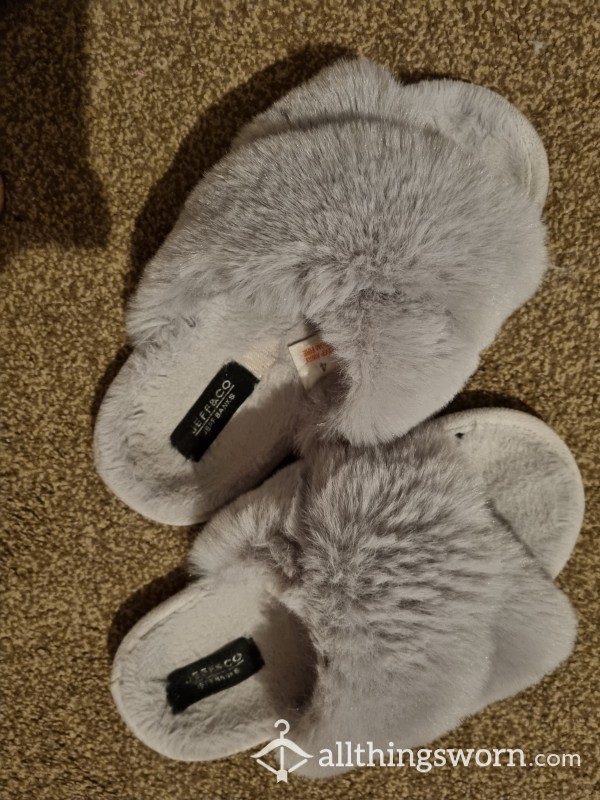Grey Fluffy Sweaty Slippers