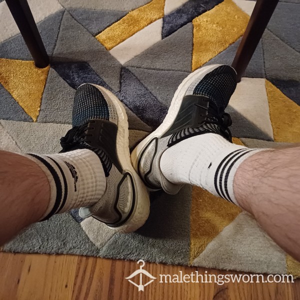 Gym Trainers, Socks And Feet