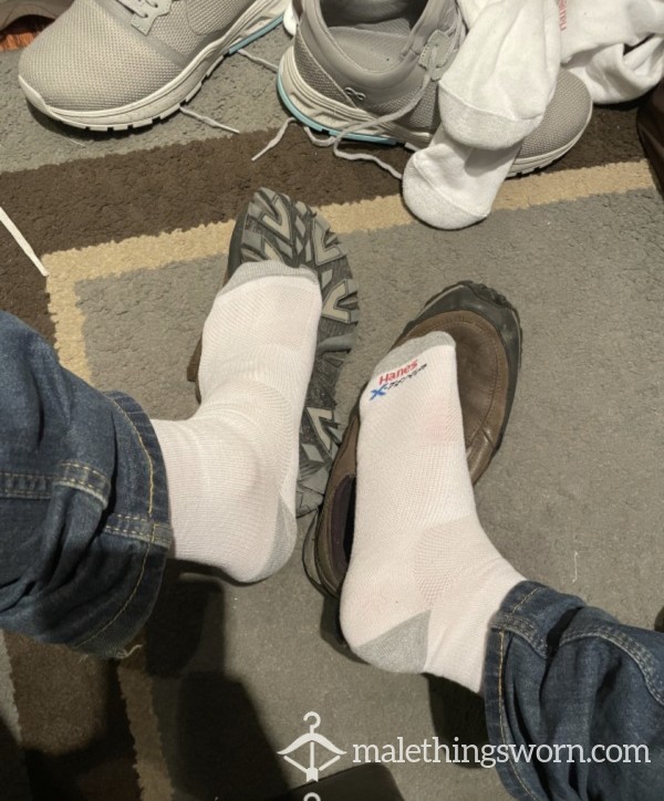 Hanes Crew Socks