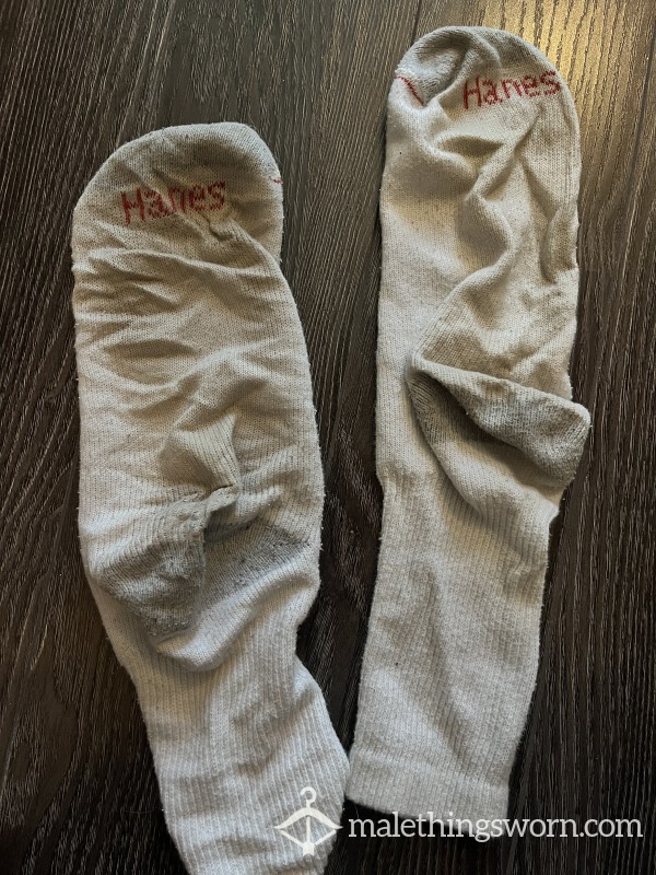 Hanes Socks Found At Gym