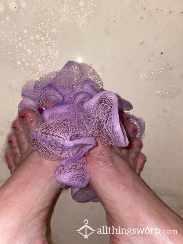 Help Me Clean My Filthy Dirty Feet 👣 💦 💗