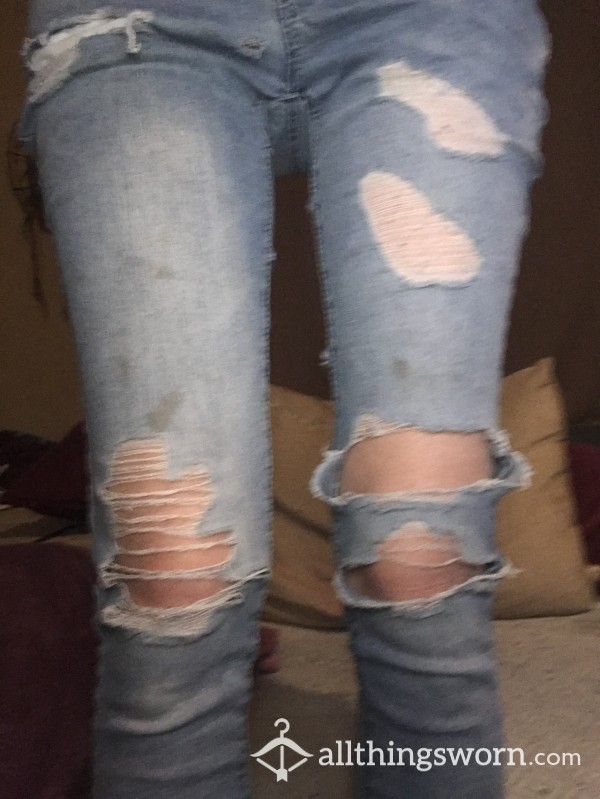 Jeans Size Small With Holes And Very Old