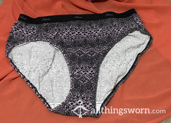 Lace Patterned Panties - Large