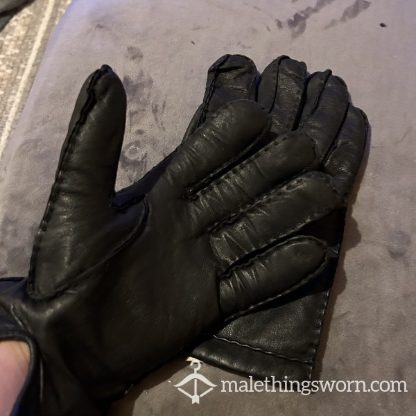 Men’s Black Leather Driving Gloves 💦🥵