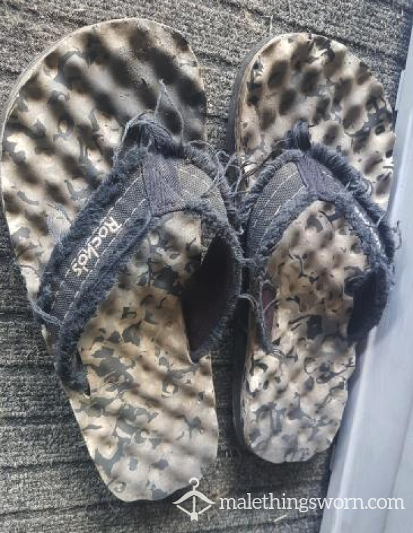 Mens Used Dirty Foam Style Flip Flops/jandals/thongs Shoes