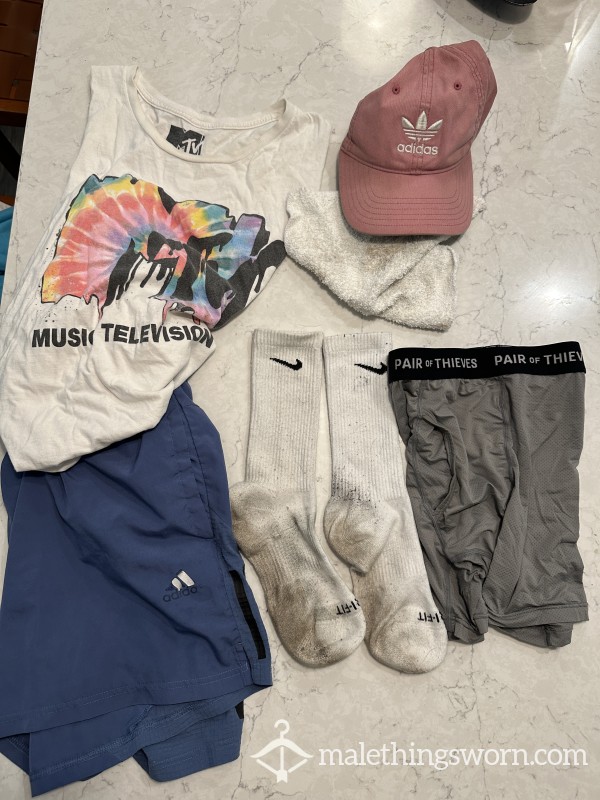 Musk Lover’s Dream - Entire Used Gym Outfit - 6 ITEM BUNDLE