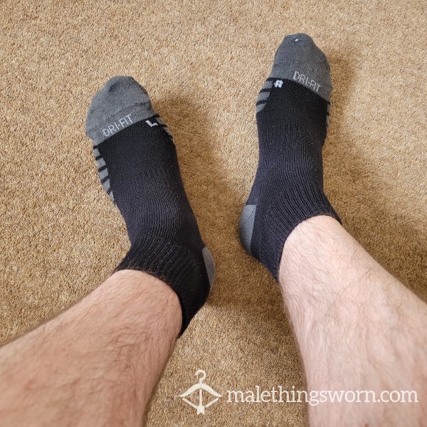 Nike Dri-Fit Mens Ankle Socks Black - Worn For 2 Gym Sessions