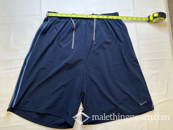 Nike Dryfit Short - XL, Blue & Lt Blue