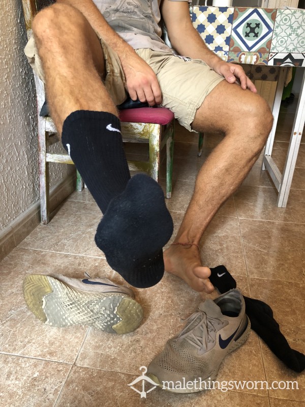 Nike Long Stinky Black Socks For Your Nose