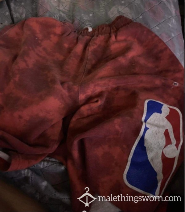 Old Basketball Shorts Red