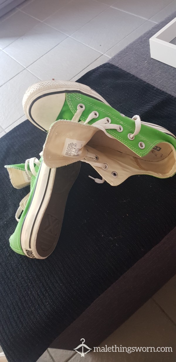 Old Smelly Converse 🤢