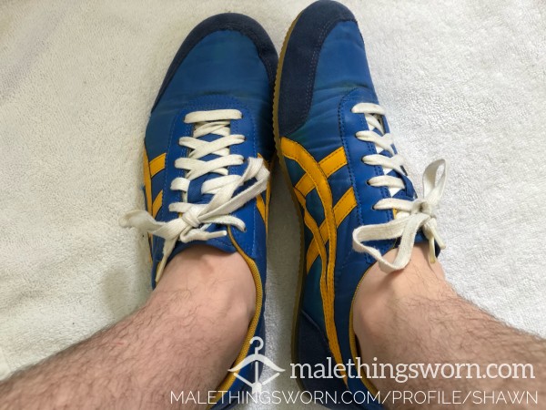 ONITSUKA TIGER SNEAKERS - BLUE AND YELLOW - SIZE 8 US - WELL-WORN
