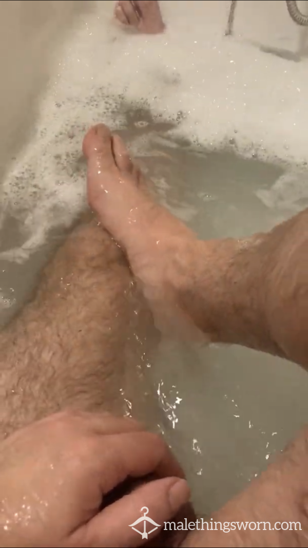Pissing In The Bath