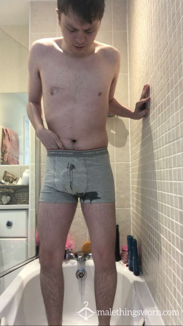 Pissing In Underwear Vid photo