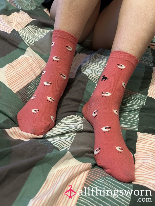Red Pattern Socks