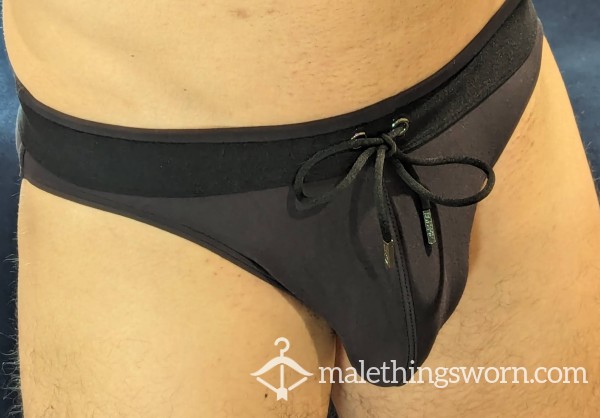 Rufskin Black Brief With Metal Tip Drawcord - Size SMALL